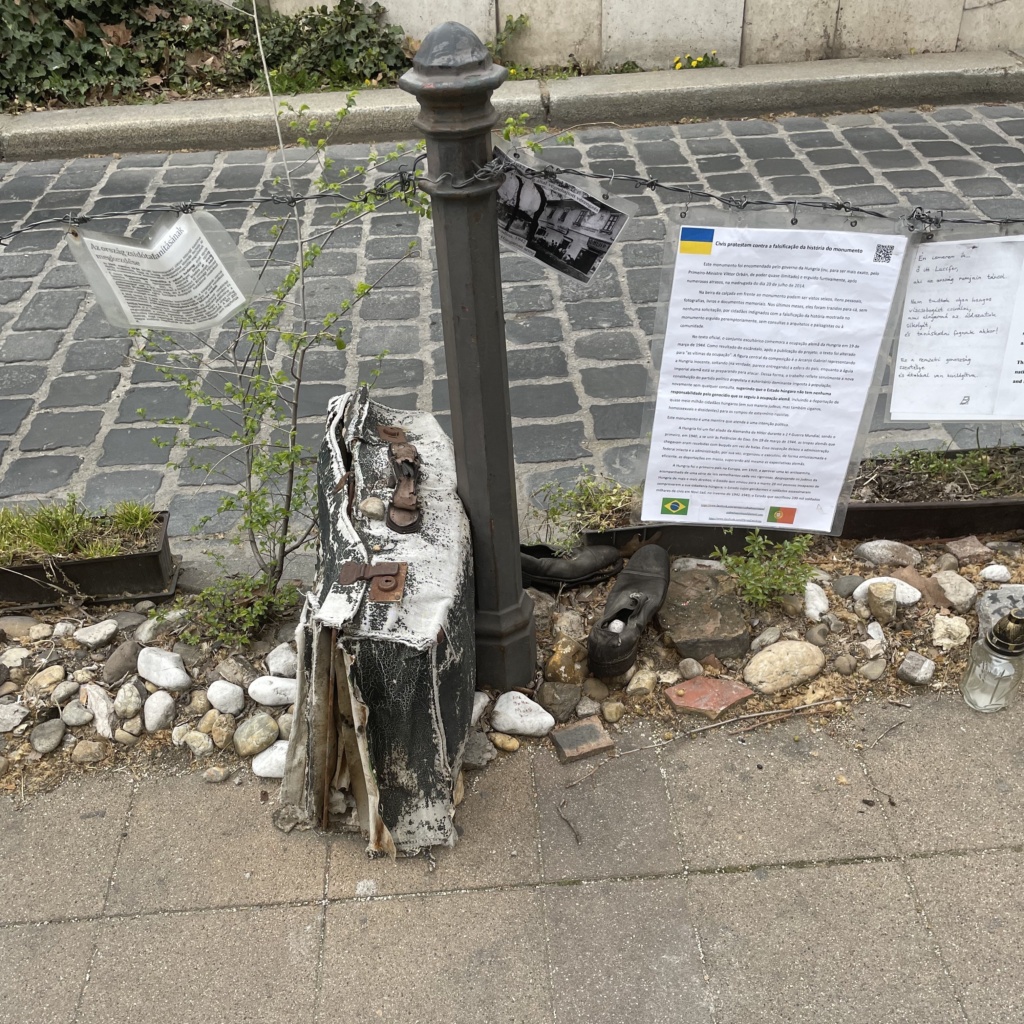 Monument hommage