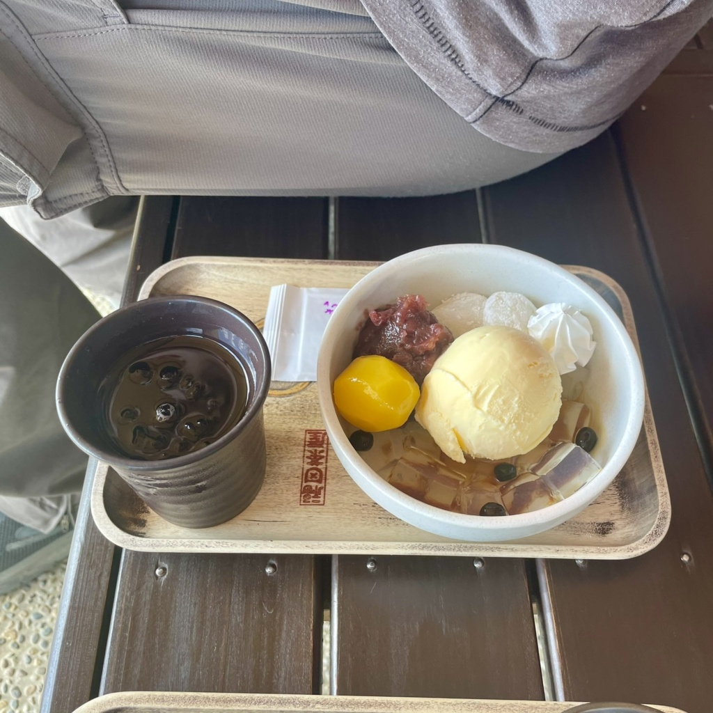 8602E665-BE61-4F92-B345-FB3DE0EEAA3A_1_201_a